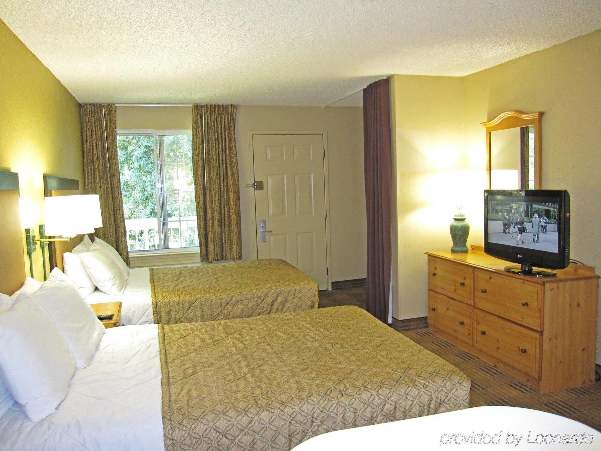 Extended America - San Jose - 2*